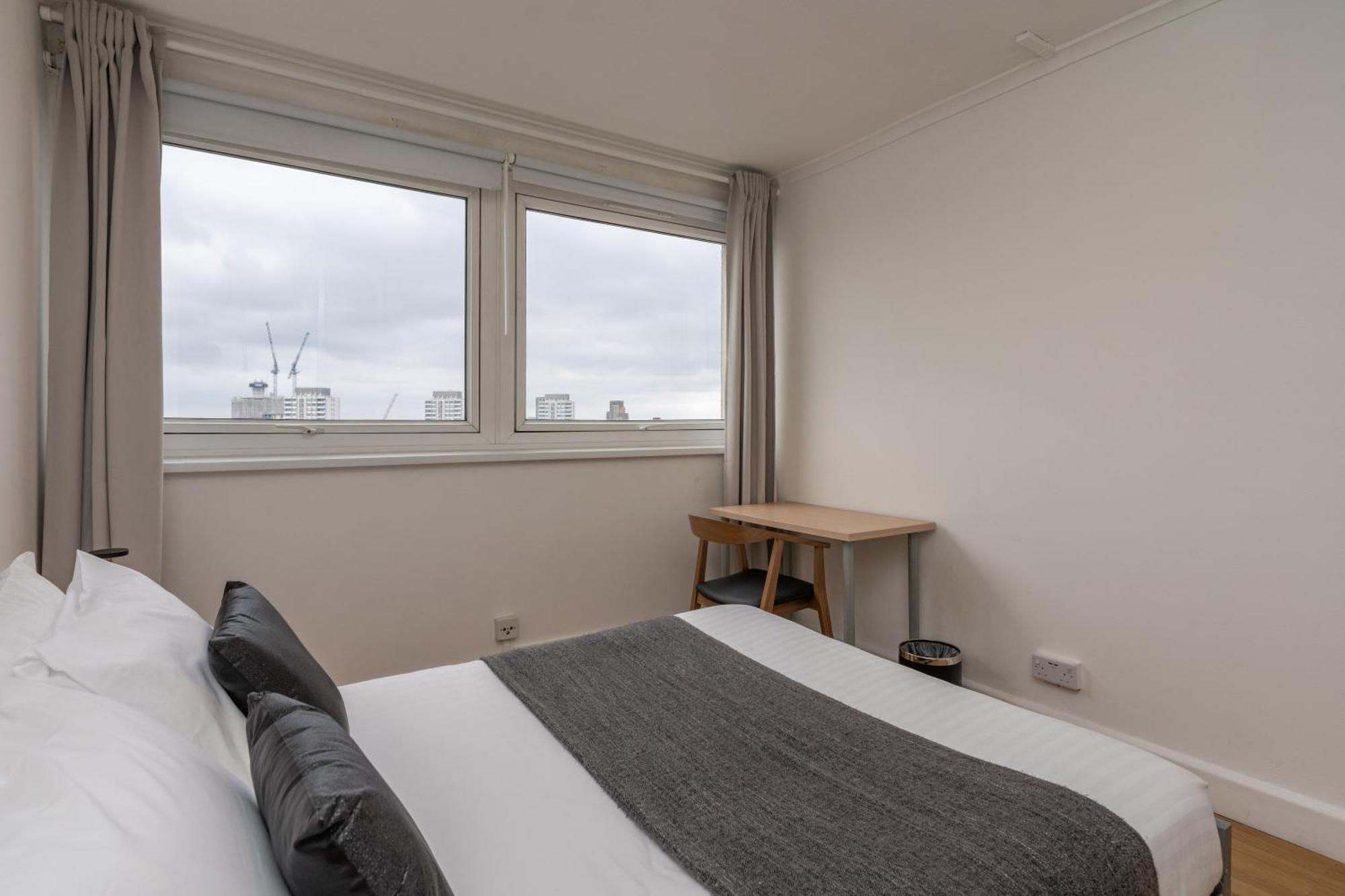 City View Apartments - Bow Лондон Екстериор снимка